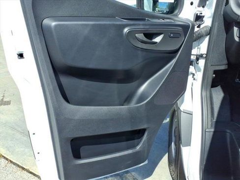 New 2025 Mercedes-Benz Sprinter 2500 image 11