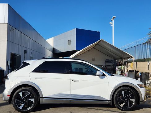 New 2026 Hyundai Ioniq 5 Limited image 8