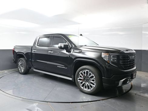 Used 2023 GMC Sierra 1500 Denali Ultimate AWD/4WD image 6