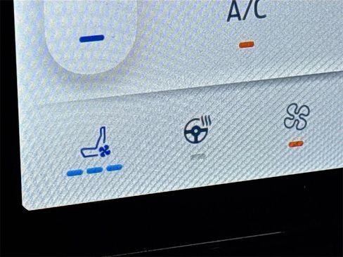 Used 2024 Ford Expedition Limited image 21