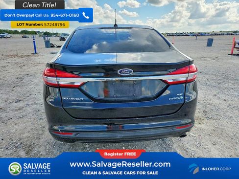 Used 2017 Ford Fusion SE FWD image 8