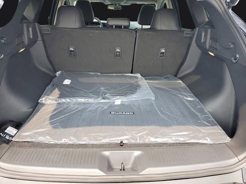 New 2025 Nissan Murano SV image 12