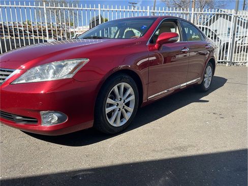 Used 2011 Lexus ES 350 image 3