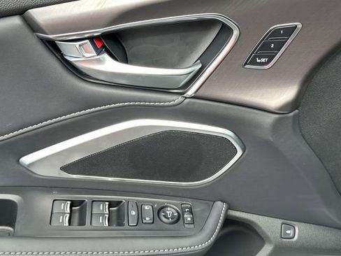New 2025 Acura RDX SH-AWD image 26