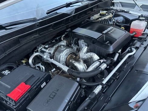 Used 2021 Cadillac Escalade ESV Sport Platinum image 35