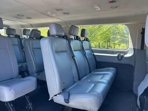 Used 2019 Ford Transit 350 XL RWD image 40