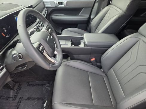 Certified 2026 Hyundai Santa Fe SEL FWD image 12