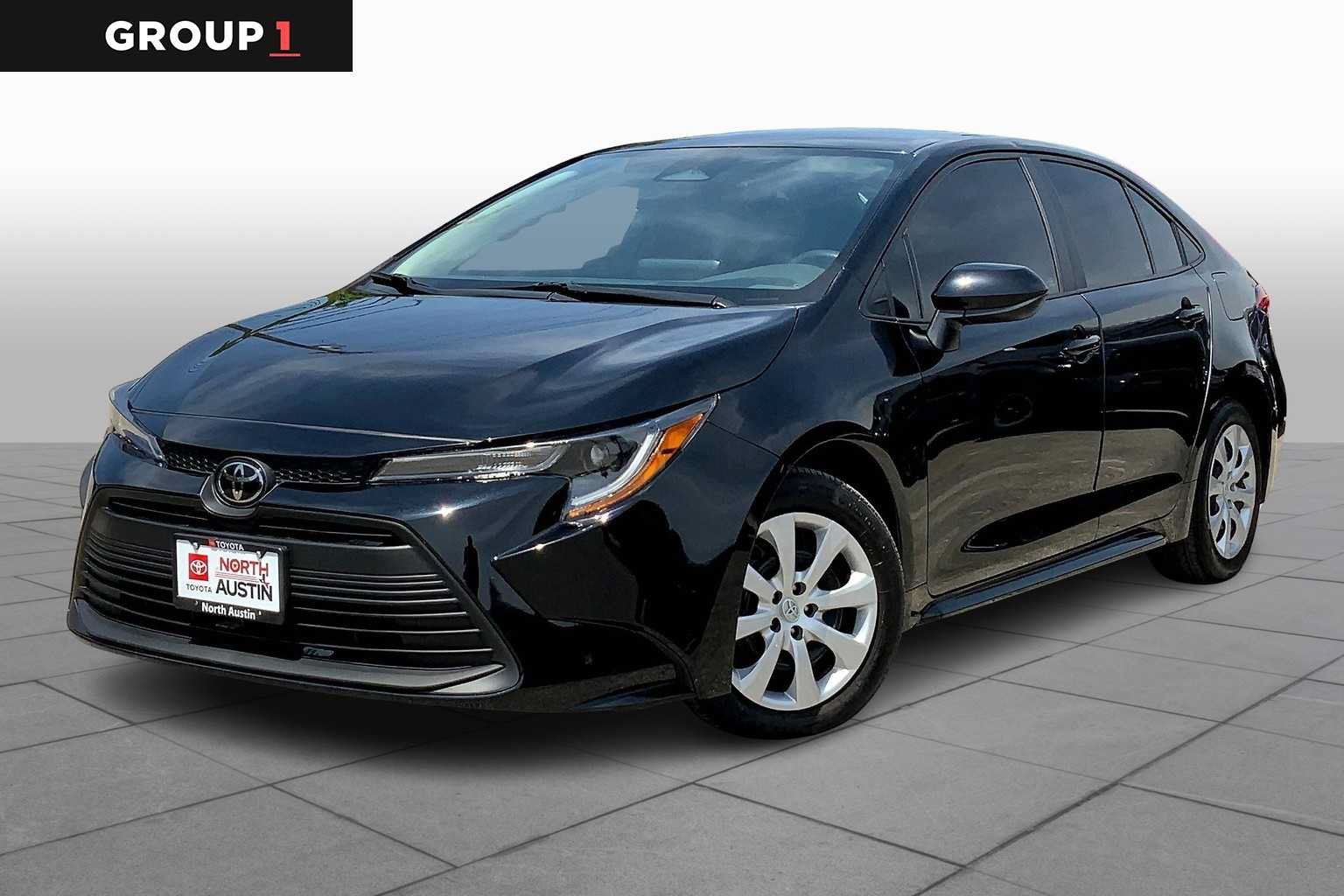 Used 2023 Toyota Corolla LE FWD image 1