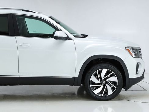 New 2026 Volkswagen Atlas SEL image 12