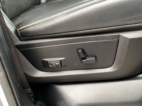 Used 2017 RAM 1500 Limited image 27