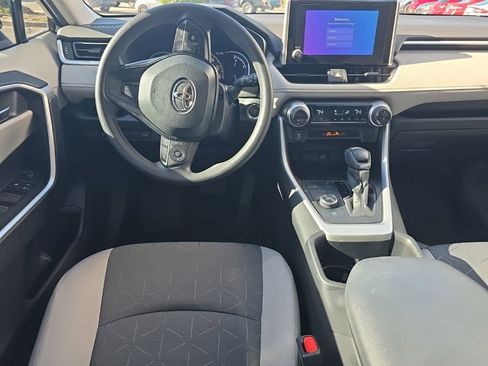 Used 2024 Toyota RAV4 XLE image 22