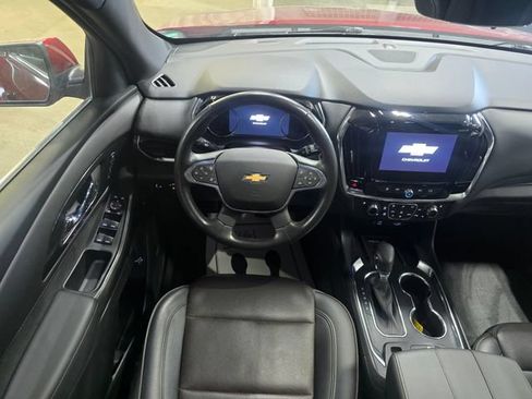 Used 2022 Chevrolet Traverse High Country AWD/4WD image 14