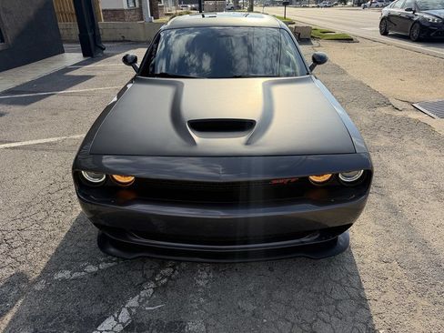 Used 2016 Dodge Challenger SRT w/ Technology Group RWD image 3