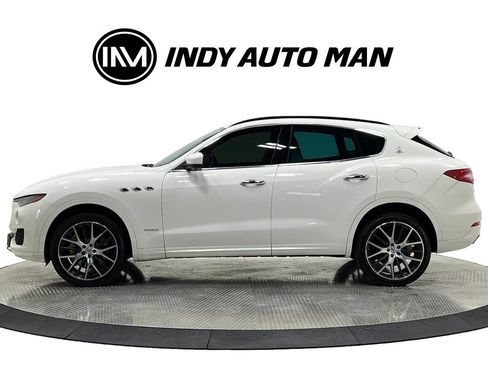 Used 2018 Maserati Levante S GranSport AWD/4WD image 7