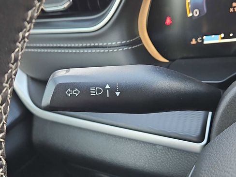 New 2025 Jeep Grand Cherokee Altitude image 26