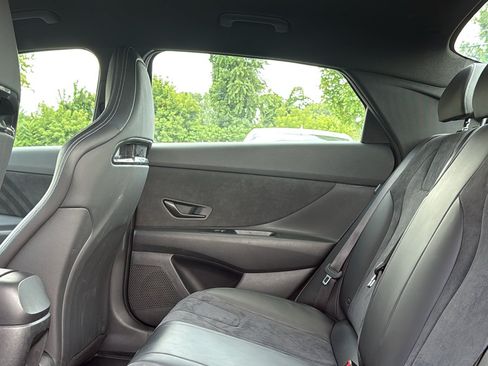 Used 2025 Hyundai Elantra N FWD image 18