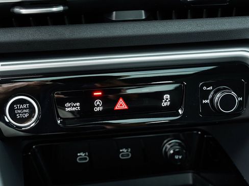 New 2025 Audi Q5 2.0T Premium Plus image 17