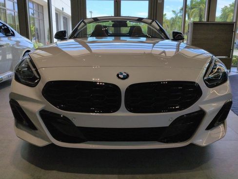 New 2026 BMW Z4 sDrive30i w/ Premium Package image 8