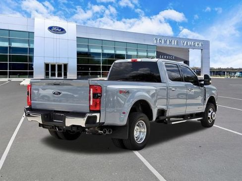 Used 2026 Ford F350 Lariat w/ Chrome Package AWD/4WD image 4