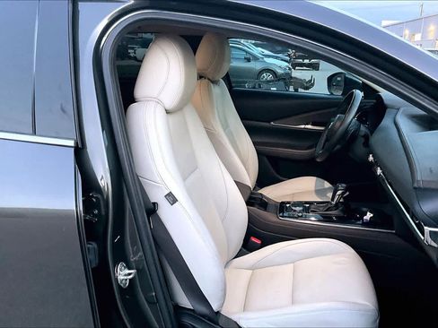 Used 2021 MAZDA CX-30 AWD 2.5 S w/ Premium Package image 8