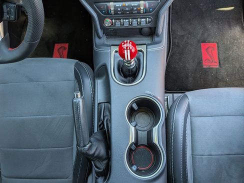 Used 2019 Ford Mustang Shelby GT350 w/ Technology Package image 18