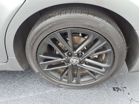 Used 2025 Toyota Camry SE w/ Multimedia Upgrade Package FWD image 11