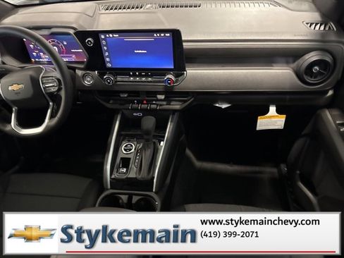 New 2026 Chevrolet Colorado W/T image 15