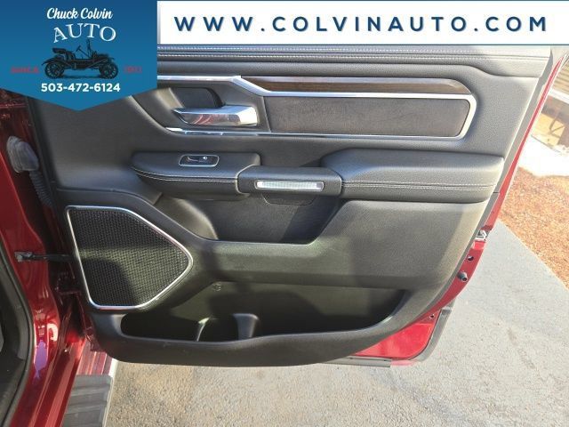 Used 2022 RAM 1500 Laramie AWD/4WD image 16