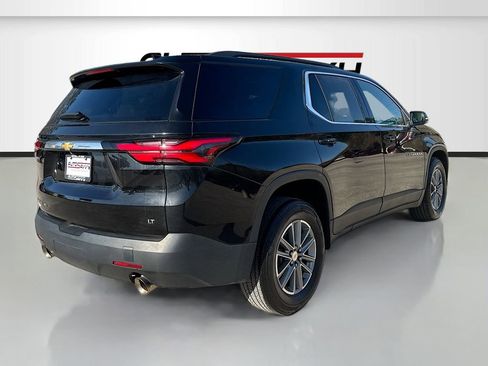 Used 2023 Chevrolet Traverse LT AWD/4WD image 7