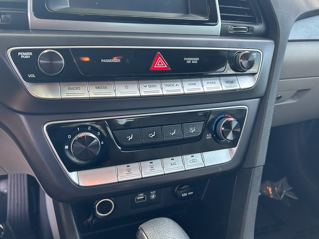 Used 2018 Hyundai Sonata SE FWD image 21