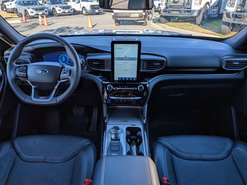 Certified 2024 Ford Explorer ST w/ Equipment Group 401A image 17