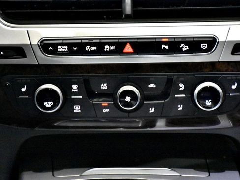 Used 2018 Audi Q7 2.0T Premium Plus image 18