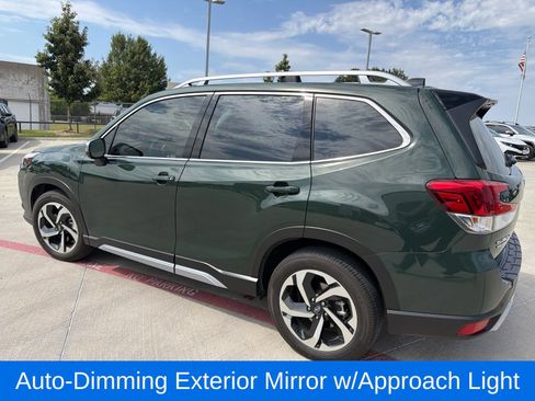 Used 2024 Subaru Forester Touring w/ Convenience Package AWD/4WD image 4