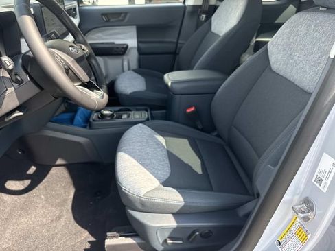 New 2026 Ford Maverick XLT w/ XLT Luxury Package FWD image 18