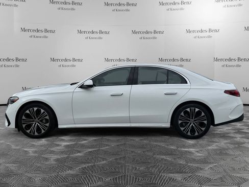 Used 2026 Mercedes-Benz E 350 4MATIC Sedan image 8