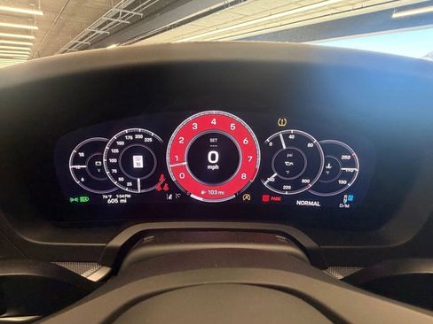 Certified 2026 Porsche 911 Targa 4S image 8