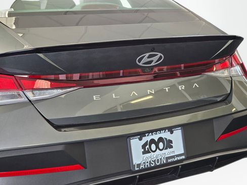 New 2026 Hyundai Elantra Sport FWD image 14