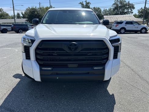 Used 2024 Toyota Tundra SR5 w/ SR5 Convenience Package AWD/4WD image 2