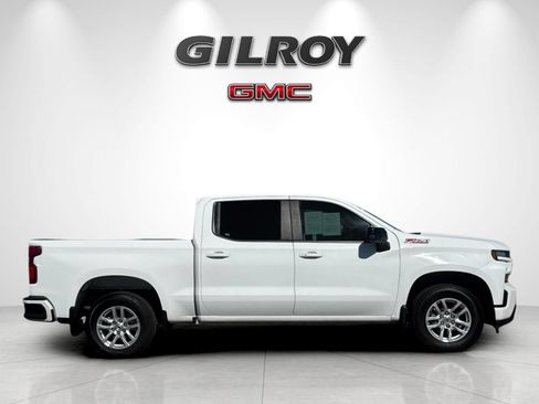 Used 2022 Chevrolet Silverado 1500 RST w/ Convenience Package II AWD/4WD image 2