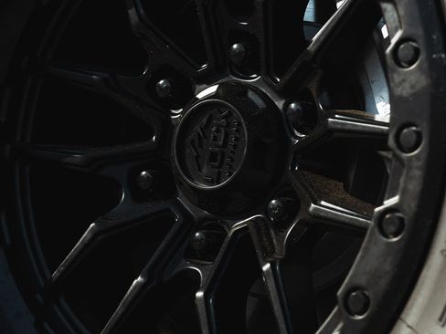 Used 2021 Toyota Tacoma SR image 4