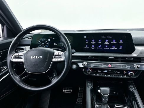 Used 2023 Kia Telluride SX X-Line AWD/4WD image 4