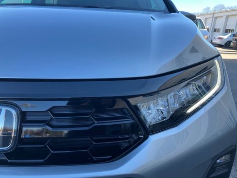 New 2026 Honda Odyssey Touring image 26