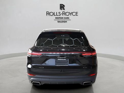 Used 2019 Porsche Cayenne image 5