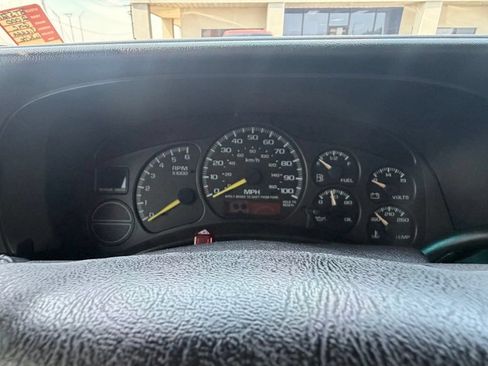 Used 2000 GMC Sierra 1500 2WD Extended Cab w/ SLT Marketing Option Pkg image 25