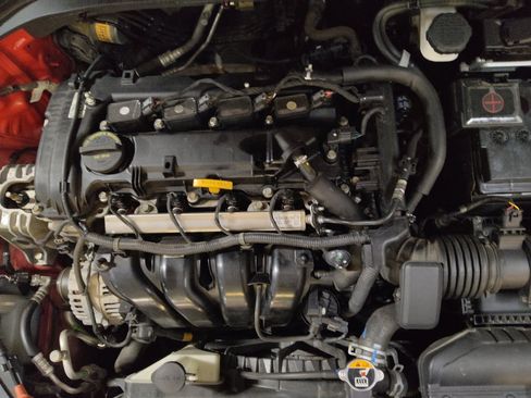 Used 2020 Hyundai Elantra SEL FWD image 30