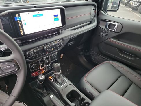 New 2026 Jeep Wrangler Unlimited Rubicon image 13