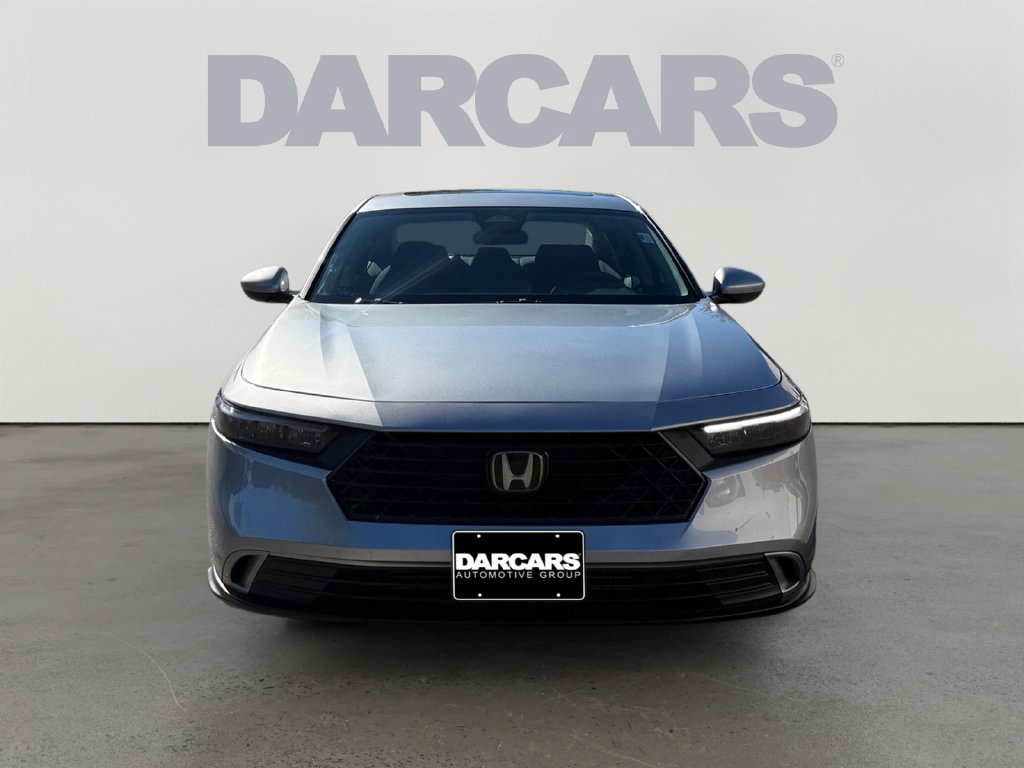 Used 2024 Honda Accord EX image 2