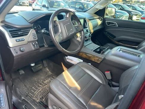 Used 2016 GMC Yukon XL Denali w/ Open Road Package image 4