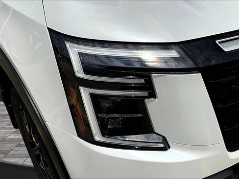 New 2026 Nissan Armada PRO-4X AWD/4WD image 36
