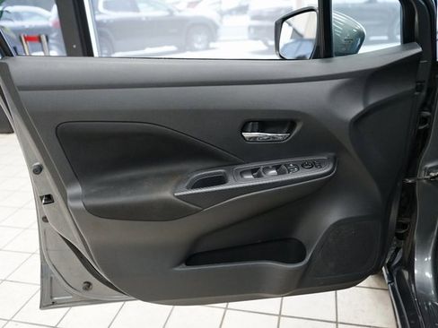 Used 2021 Nissan Versa SV image 20